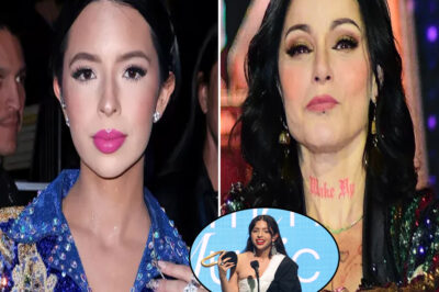 ¡Polémica en el mundo musical! Lola Cortés lanza fuerte crítica al talento de Ángela Aguilar y le envía un contundente mensaje: “Señora, no haga eso”. Sus palabras han generado debate entre los fans y expertos, encendiendo las redes sociales. Descubre todos los detalles y mira el video en el enlace de los comentarios.