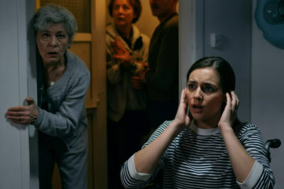 Natalya reluctantly walked home—after all, at home she was awaited by her eternally dissatisfied mother-in-law and her disabled husband, whom Natalya cared for. But as soon as she entered the house, she froze, overhearing their conversation! Their words sent chills down her spine…