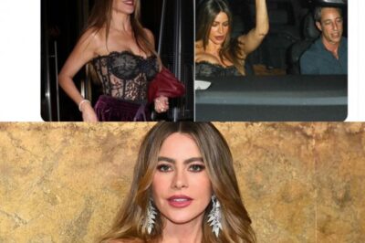 ¿Nuevo amor? Sofía Vergara reaparece en L.A. con misterioso hombre 💥👀💄🔥 Tras los rumores con Tom Brady, la actriz fue vista en West Hollywood con su socio y confidente Luis Balaguer. ¿Negocios… o algo más? El look, el bolso Chanel y el gesto que encendió las alarmas. 🕵️‍♀️👜