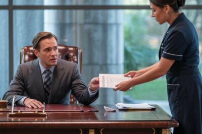 “TE DOY TODA MI PLATA SI TRADUCES ESTO” – EL MILLONARIO SE RÍE… PERO LA MUJER DE LIMPIEZA LO CALLÓ