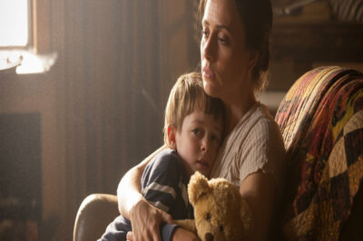 Después de enterrar a su esposo, Anna decidió limpiar el granero al que él nunca le había permitido entrar.