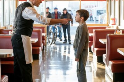 “El gerente echó a un niño hambriento… y minutos después, una banda de motociclistas entró al lugar”