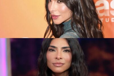 Así fue la reaccion de Mateo al ver a su madre Alejandra Espinoza conducir Premios Juventud