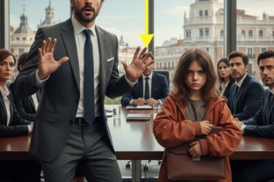 EL MILLONARIO ESTABA A PUNTO DE PERDER SU EMPRESA… HASTA QUE LA NIÑA APARECIÓ CON SU MALETA…