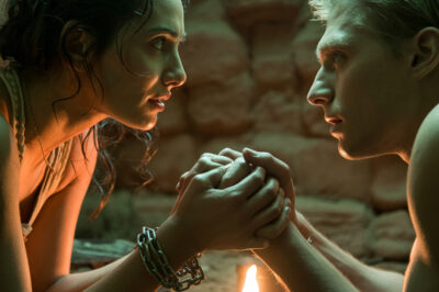 El General Descubrió que su Esposa Parió un Hijo de un Esclavo Albino… y la Encarceló Inmediatamente