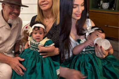 La pequeña Emery derrite corazones en su primera Navidad en familia. 