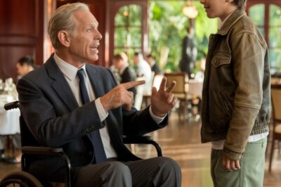 “SEÑOR, mi padre tenía un RELOJ IGUAL al suyo” — dijo el SIN TECHO… y el MILLONARIO QUEDÓ HELADO