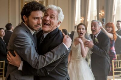 El día de mi boda, mis suegros se burlaron de mi padre delante de 500 personas. Dijeron: “Eso no es un padre… eso es basura”. Mi prometida se rió. Yo me levanté y cancelé la boda. Mi padre me miró y me dijo: “Hijo… soy multimillonario”. Mi vida entera cambió para siempre.